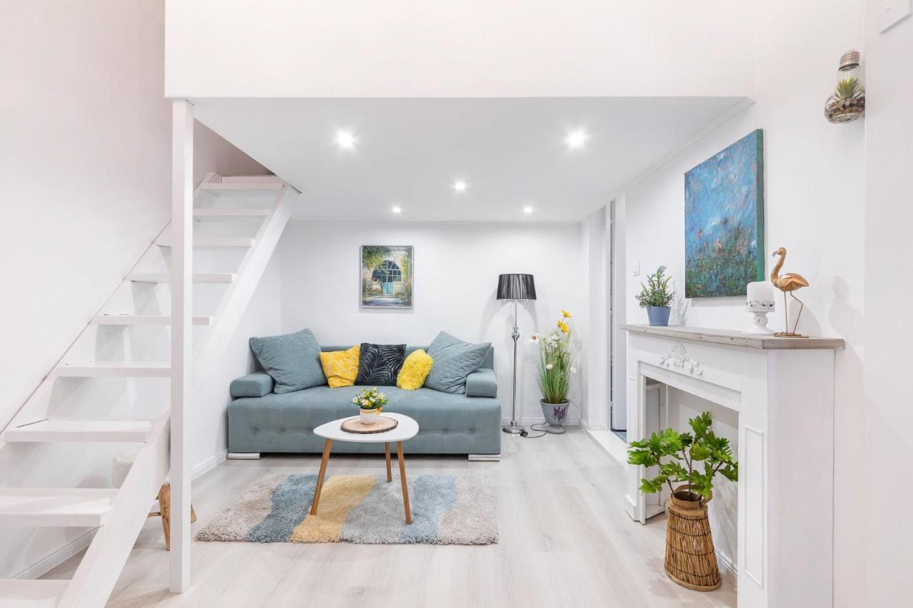 Green Apartment Budapest Bagian luar foto